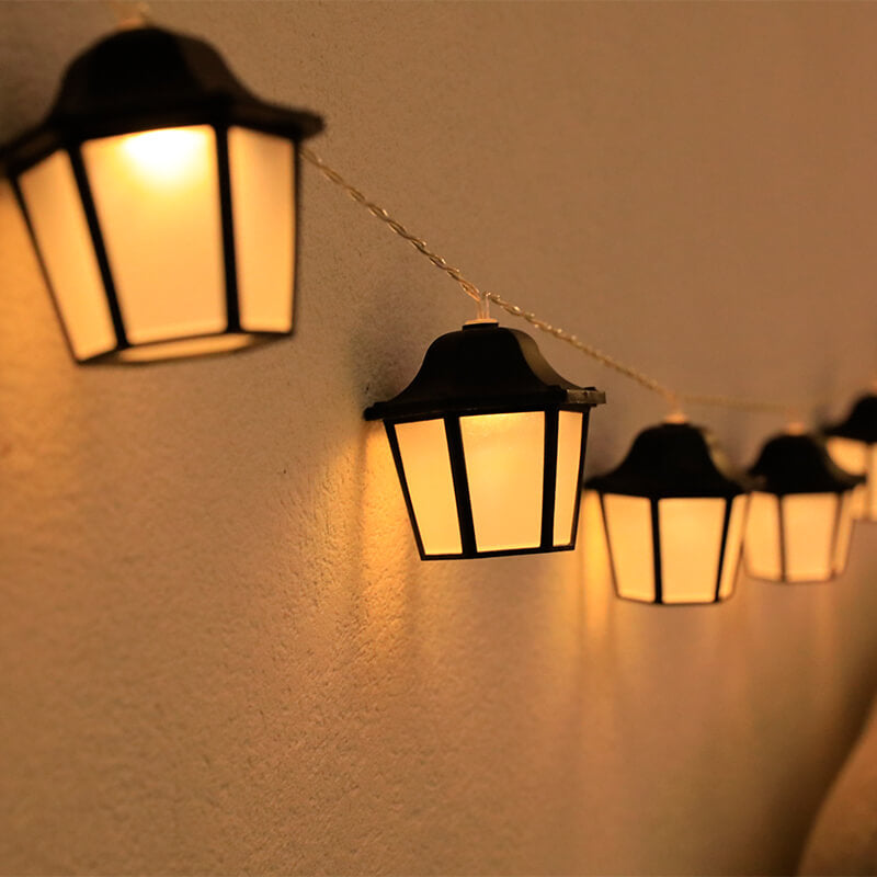 Skanto | Retro Lantern String Lights