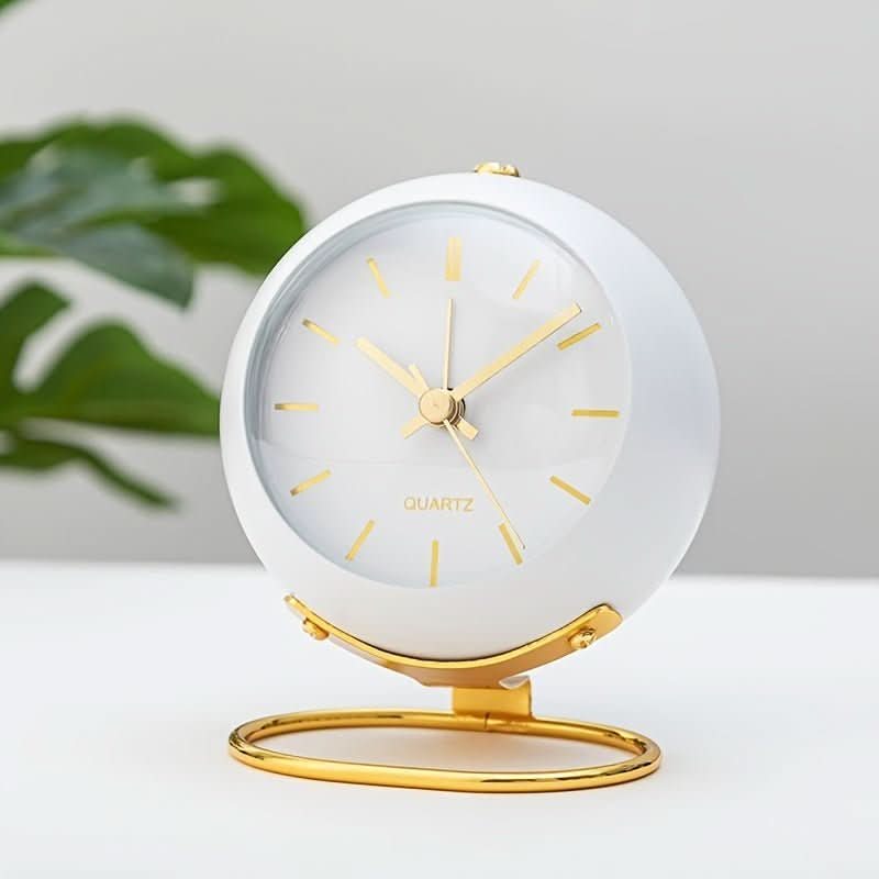Skanto | Retro Analog Vekkerklokke med Stille Mekanisme
