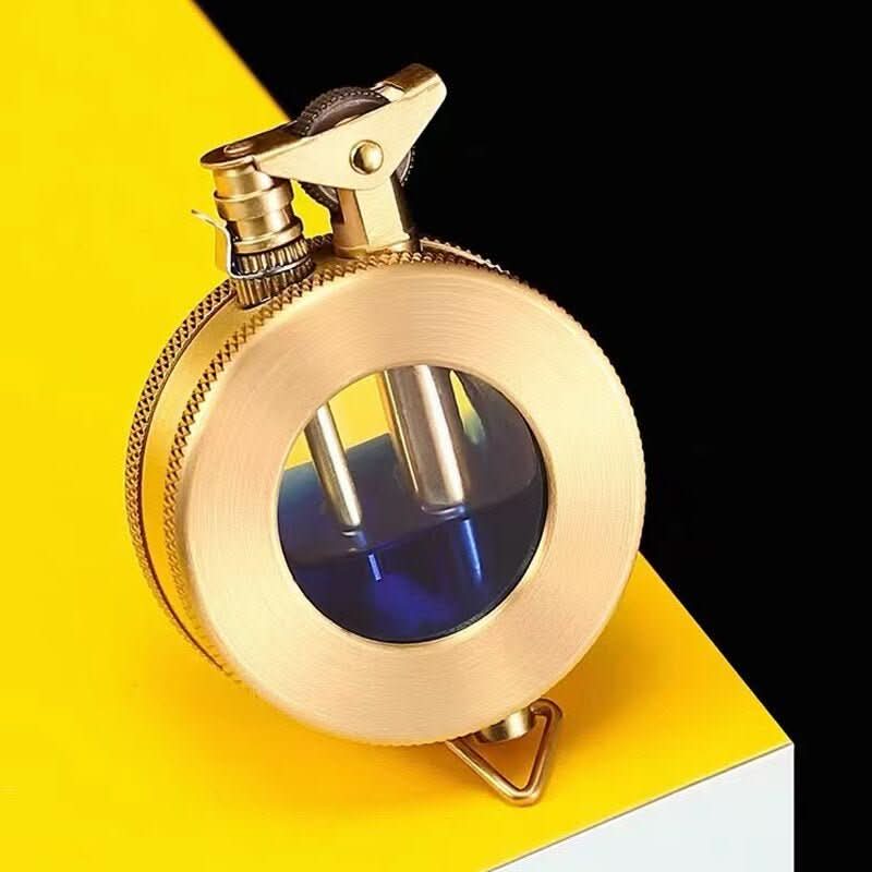 Skanto | Retro Metall Kerosene Lighter i Kompakt Vintage Design