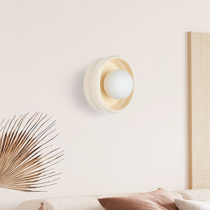 Round Ceramic Wall Lamp - Circo | Skanto