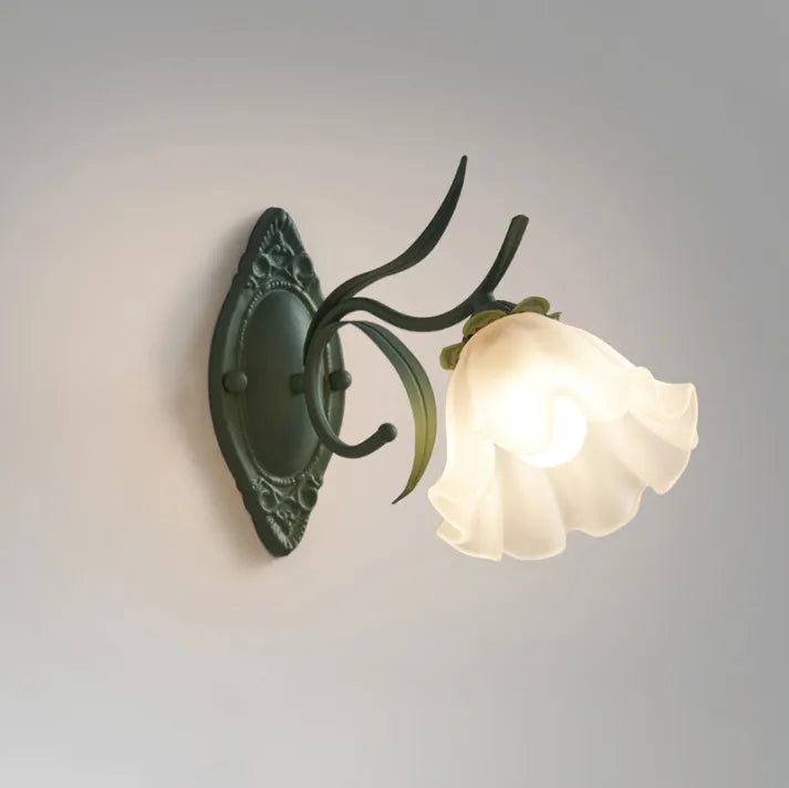 Skanto | Stylish LED Vegglampe med Blomstermønster Kombinasjon av Natur og Eleganse