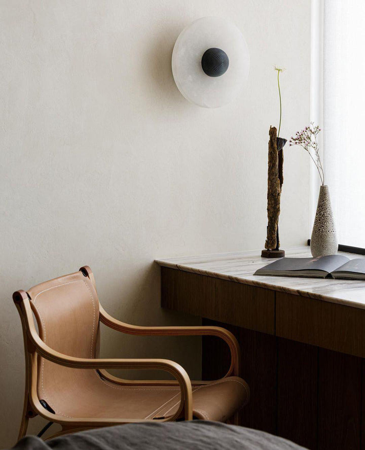 Skanto | LuxeMarble – Rund Marmor Vegglampe for Chic Belysning