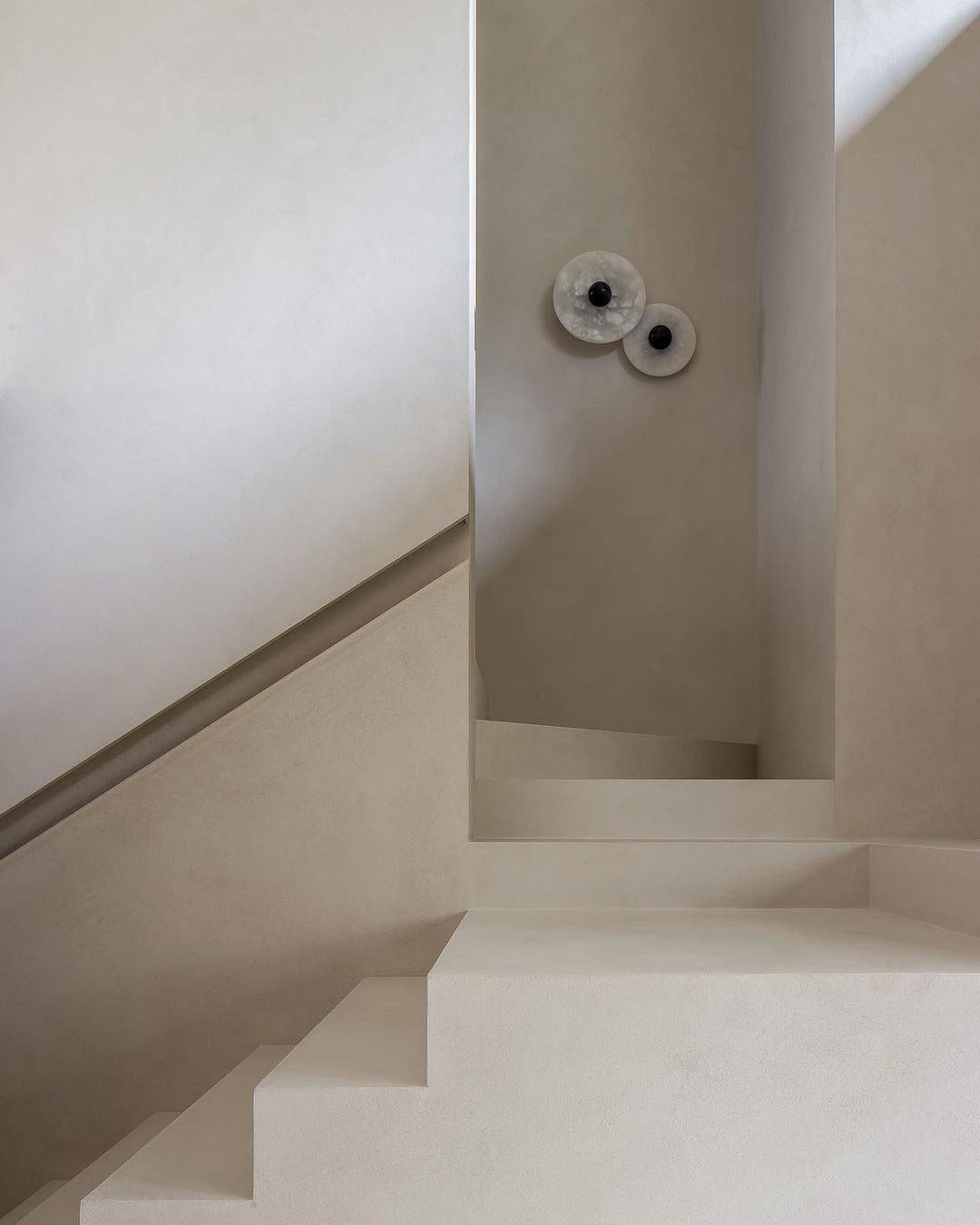 Skanto | LuxeMarble – Rund Marmor Vegglampe for Chic Belysning