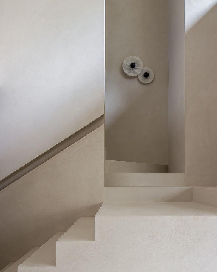 Skanto | LuxeMarble – Rund Marmor Vegglampe for Chic Belysning
