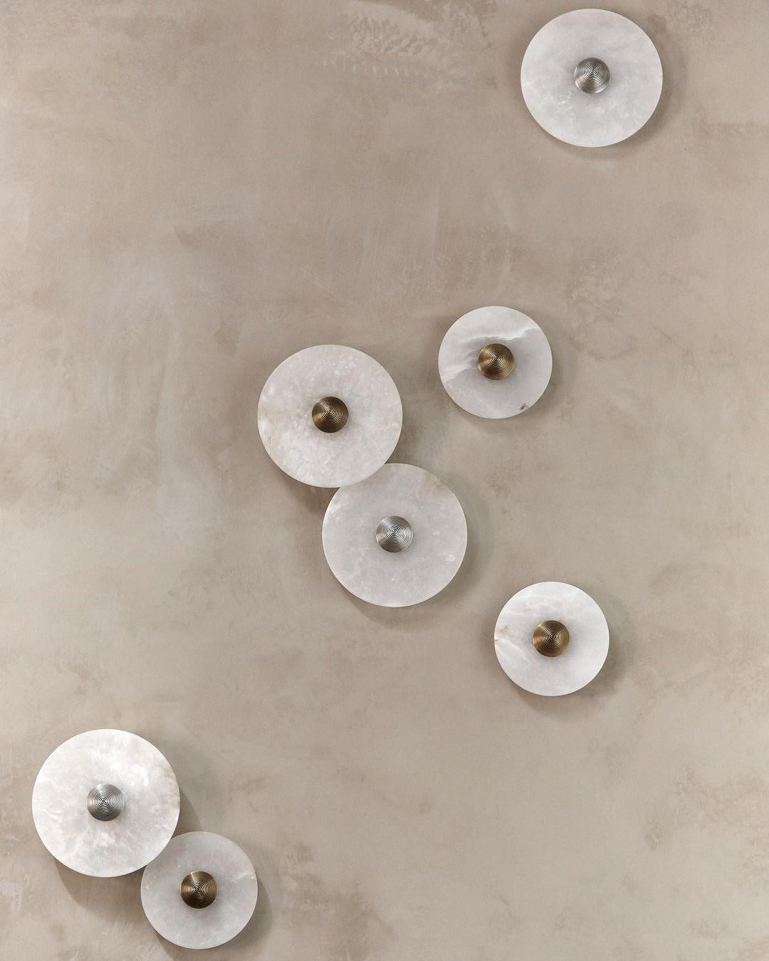 Skanto | LuxeMarble – Rund Marmor Vegglampe for Chic Belysning