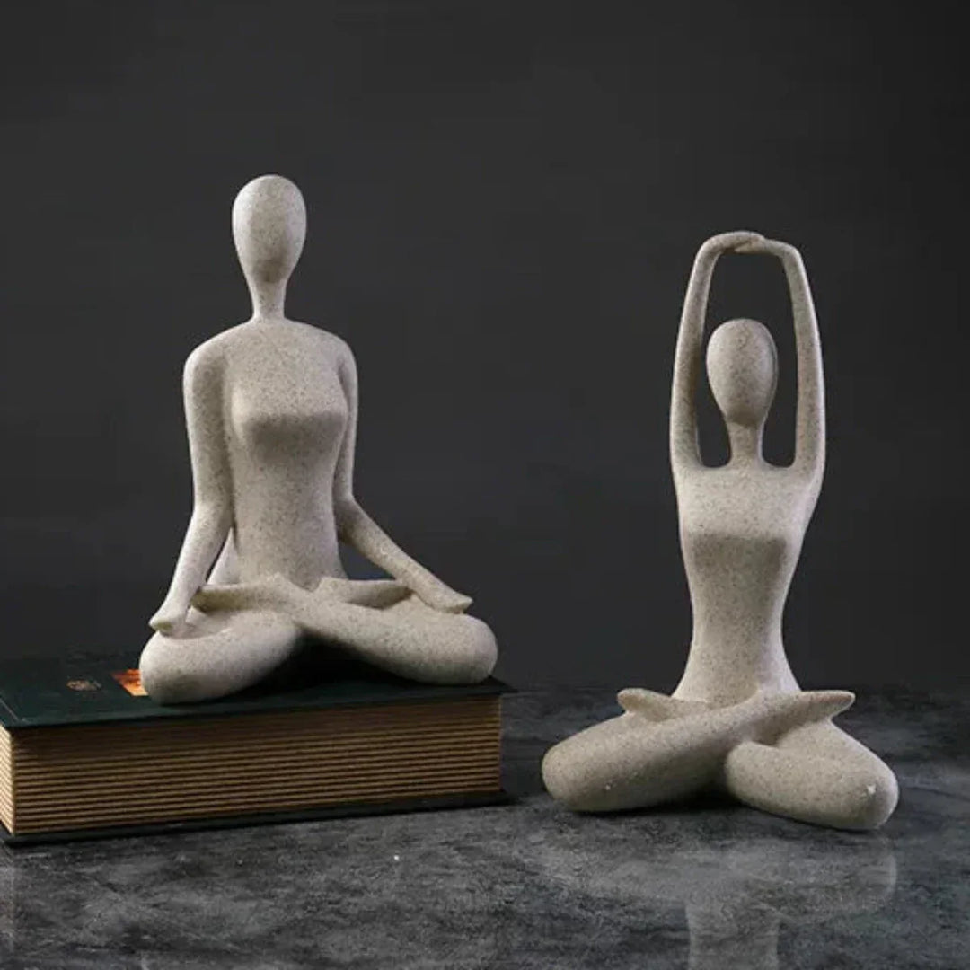Skanto | ZenJoy Kvinnelig i Yoga Statue – Moderne Innendørs Dekorasjon Laget av Harpiks