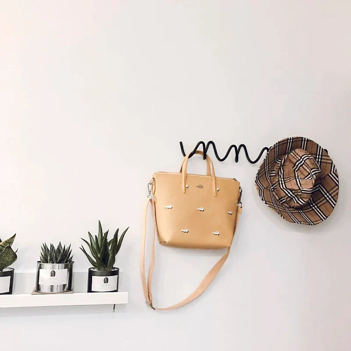 Skanto | Scribble Vegg Garderobe