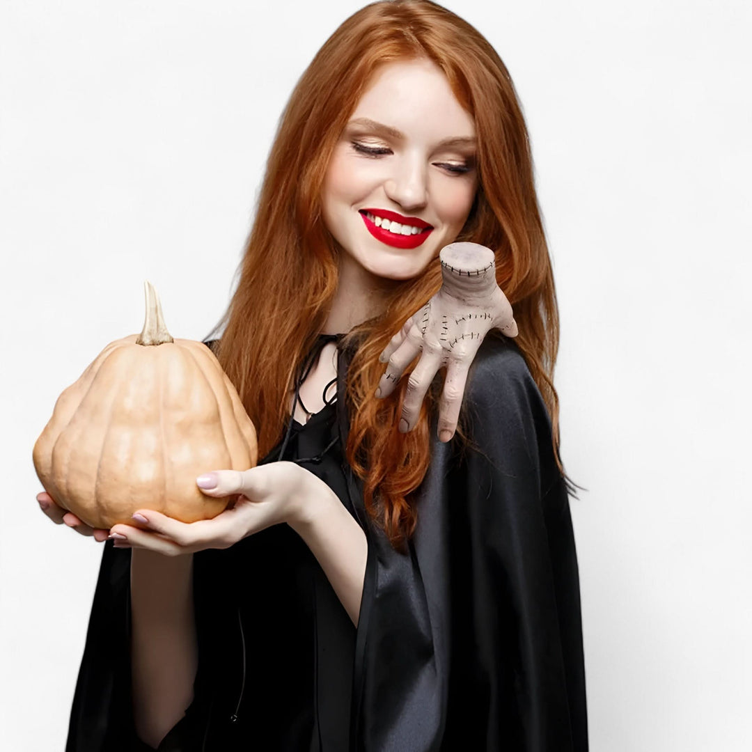 Skanto | Ken | Håndleke Onsdag Ting - PVC Figur for Halloween Dekorasjon og Samling