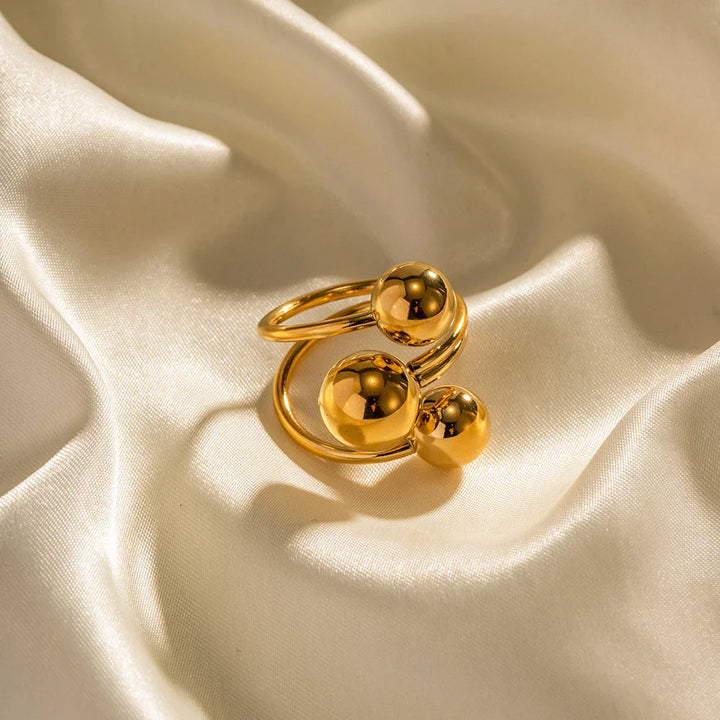 Skanto | 18k Bold Tre Kule Åpen Ring