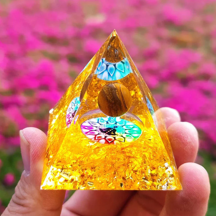 Skanto | Orgonitt-pyramide helbredelse krystaller energigenerator med ametyst pendel - Reiki chakra meditasjonsverktøy og romdekor