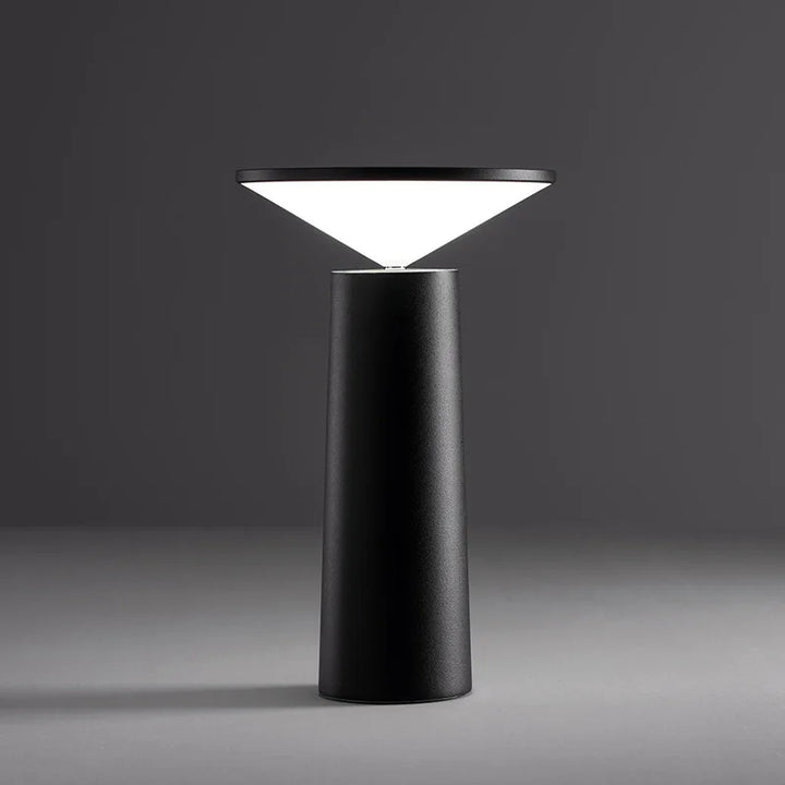 Skanto | Smart bordlampe for hverdagsbruk