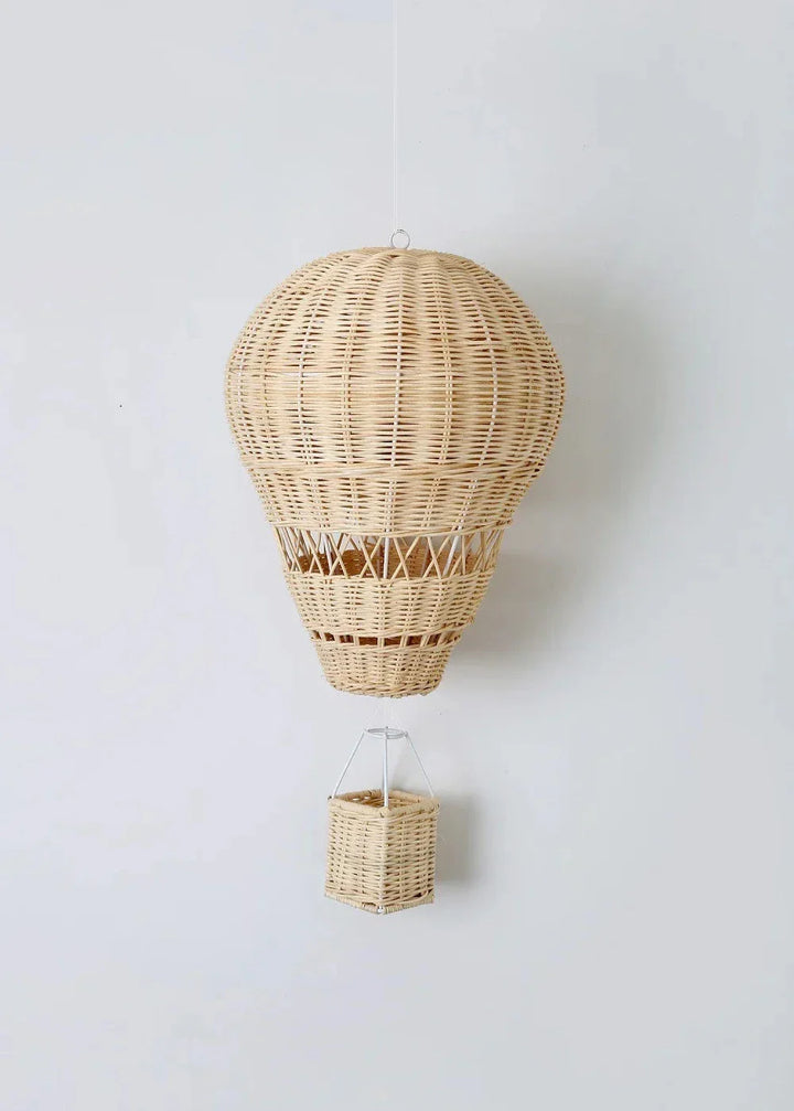 Skanto | Håndlaget Rattan Vevd Ballong Mobil Ornament
