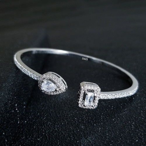 Skanto | Kjærlighet Designer Luksus Sommerfugl Justerbar Åpen Armbånd