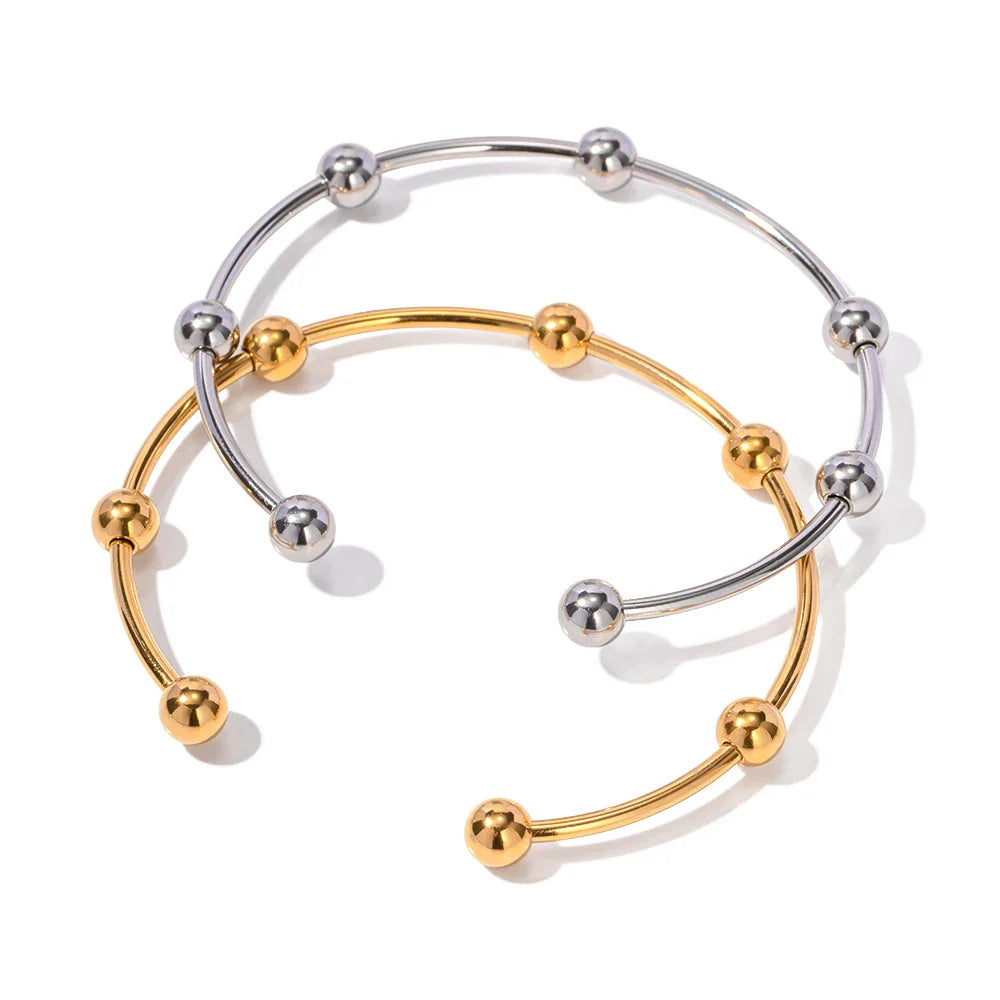 Skanto | Elegant Separert Kule Armring