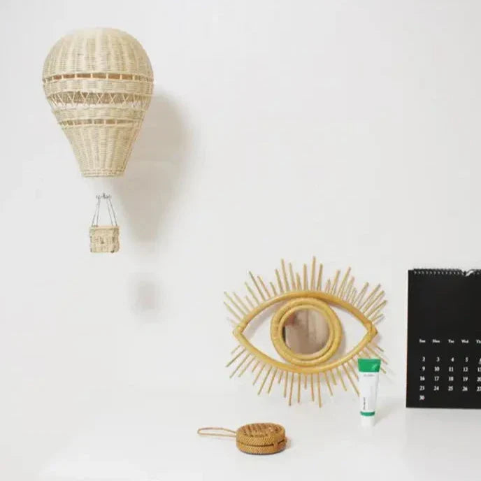 Skanto | Håndlaget Rattan Vevd Ballong Mobil Ornament