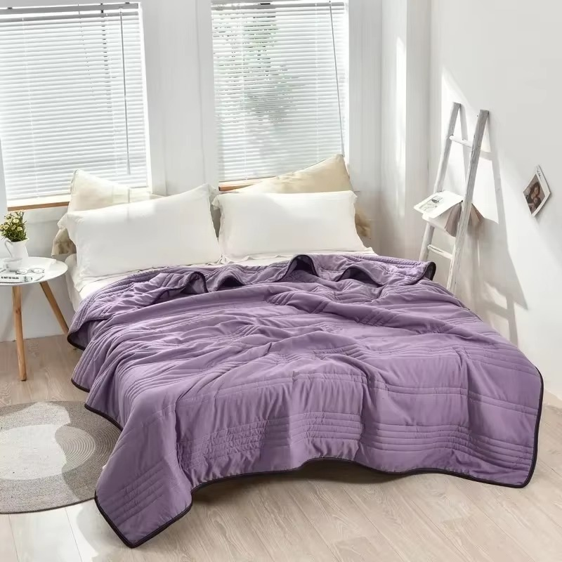 Skanto | Sommer Lett Quilt Solid Farge Helårs Comforter for Dobbeltseng