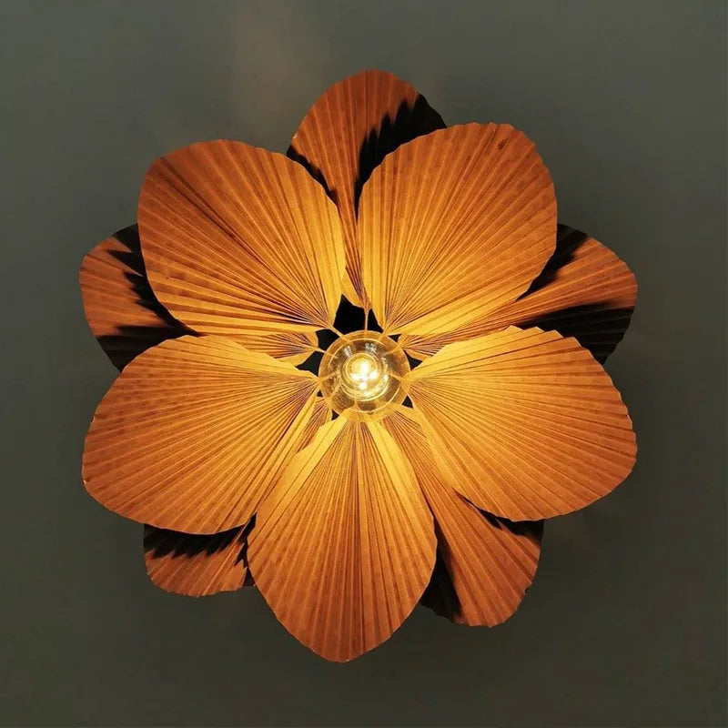 Skanto | Moderne LED Kandelaber i Art Deco Blomsterform