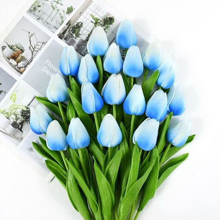 Künstlicher Tulpenstrauß mit realistisk wirkenden Blüten