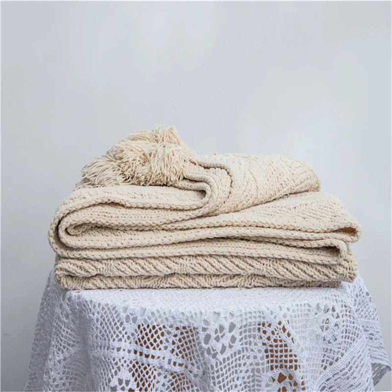 HeartCozy Blanket – Luxe Chenille Blanket with Heart Fringes Skanto