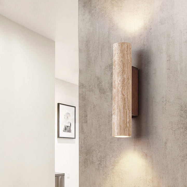 Skanto | Vegglampe med håndlaget finish i ånden av Wabi-Sabi