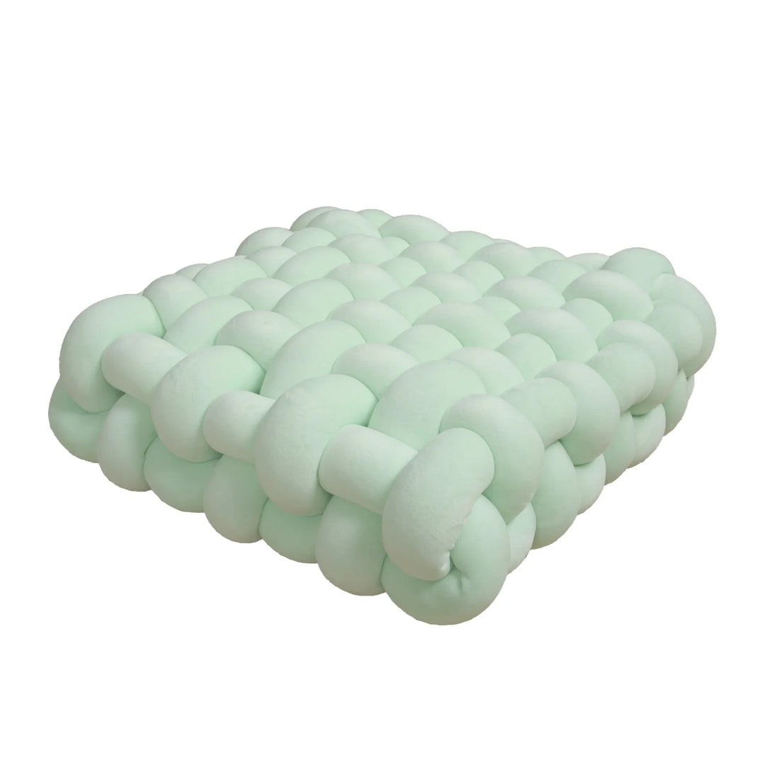 Chunky Woven Knot Cushion | Skanto