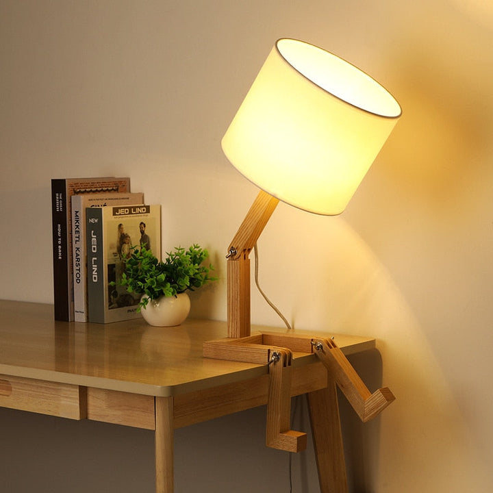 Thinker Wooden Robot Modern Night Lamp | Skanto