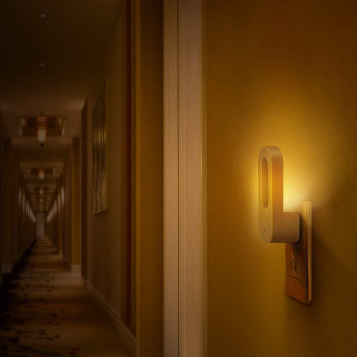Skanto | Twilight Sensor Energisparende Stikkontakt Vegglampe