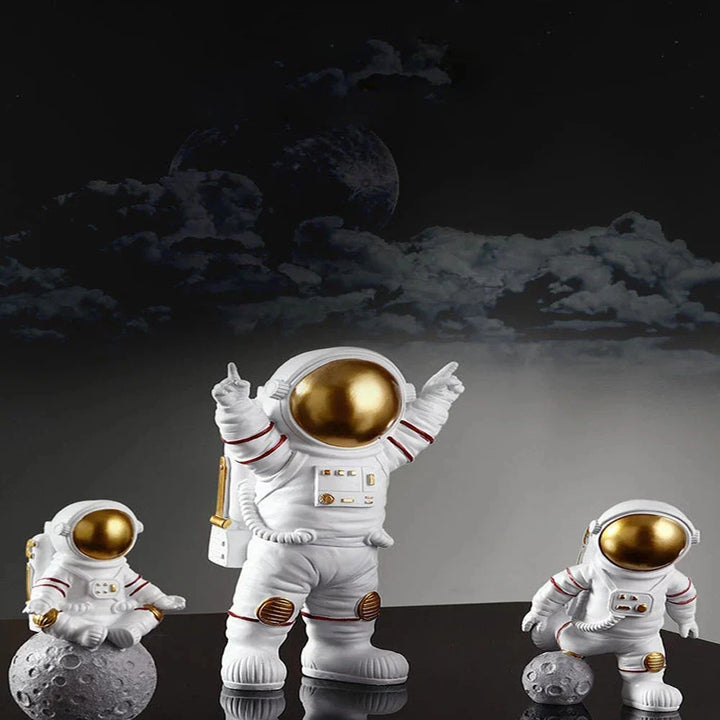Skanto | Harpiks Astronaut Figur Statue Rom Reisende Skulptur Utdanningsleketøy Skrivebordsdekorasjon Astronaut Modell For Barn Gave