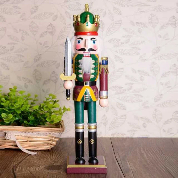 Skanto | NøtteknekkerCharm | 30cm Julepynt Dukke