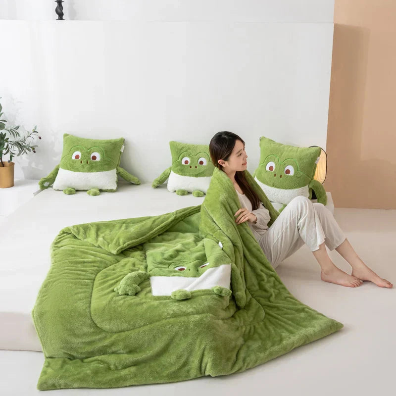 Cozy Dreams Mini Monster Quilted Pillow Skantoanket | Skanto