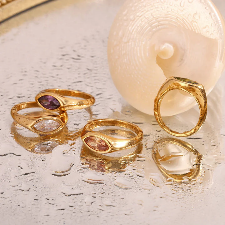 Skanto | 18k Ovalt Diamantskåret Ring