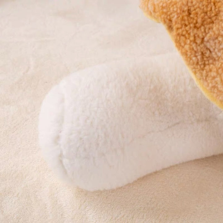 Fluffy Mushroom Cushion | Skanto