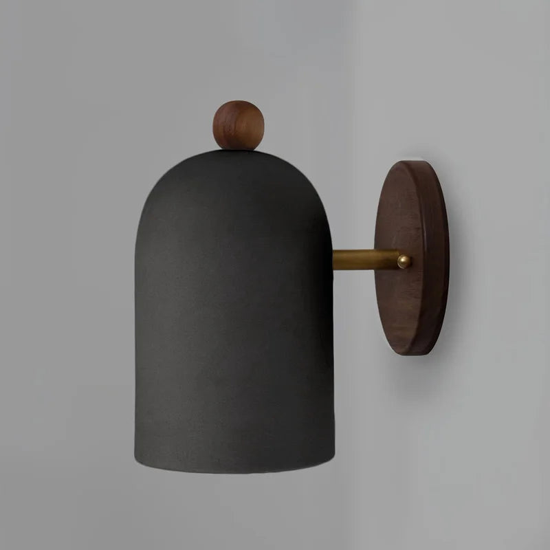 Skanto | TimberSoul – Wabi-Sabi Valnøtt Vegglampe for Naturlig Atmosfære