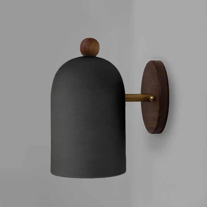 Skanto | TimberSoul – Wabi-Sabi Valnøtt Vegglampe for Naturlig Atmosfære