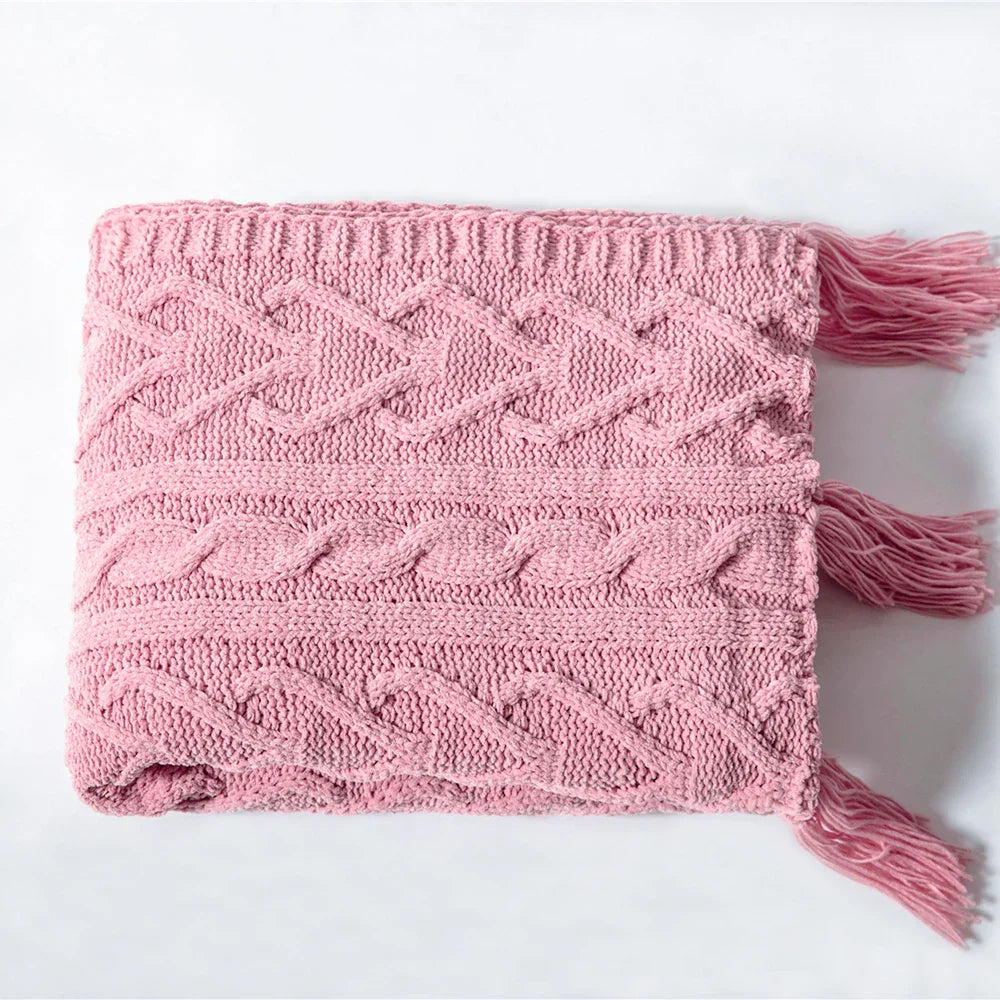 HeartCozy Blanket – Luxe Chenille Blanket with Heart Fringes Skanto