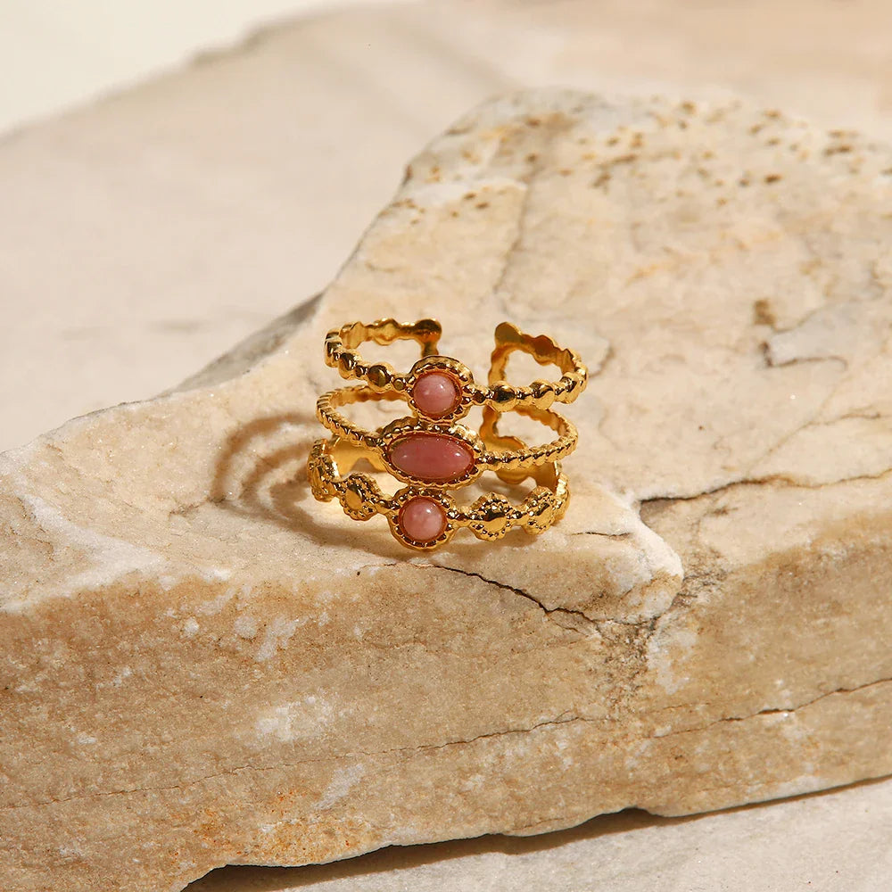 Skanto | 18k Triple Rose Stone Ring Stack