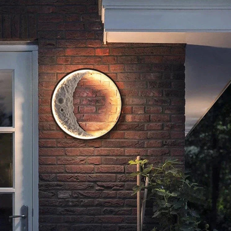 Crescent Moon Vegglampe Skanto