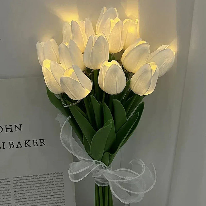 Skanto | TulipGlow - Bærbar LED Tulipan Nattlampe
