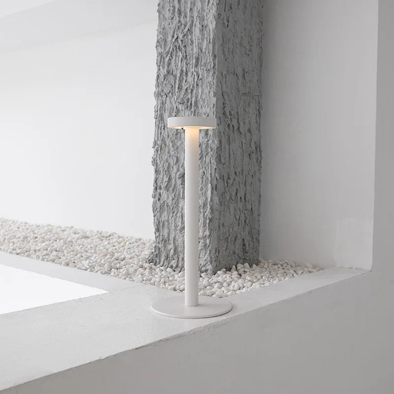 Norvo | Innovativ trådløs lampe for skapere