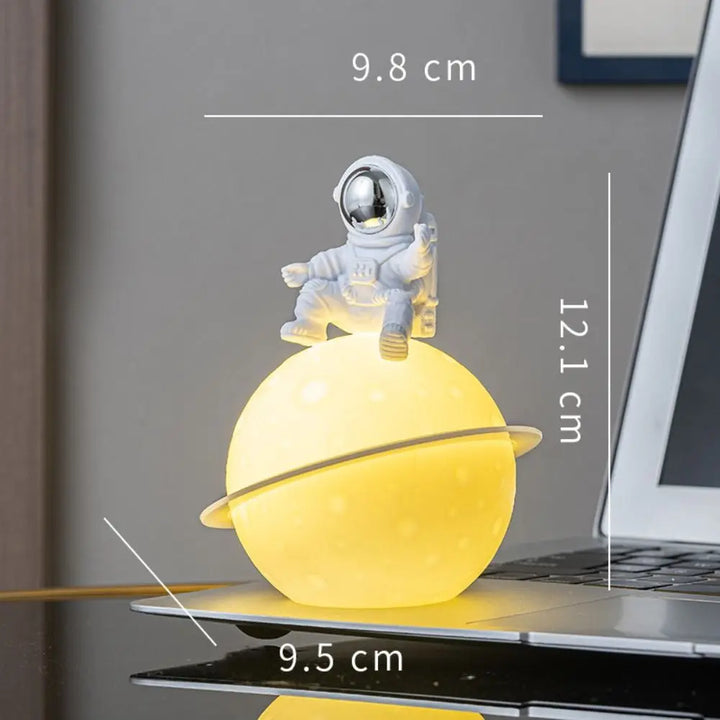Kosmisk LED Skrivebordslampe