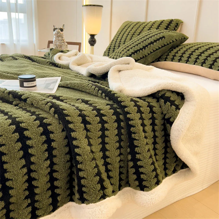Skanto | Velvory | Ekstra Tykk Koselig Teppe | Supermyk Flanell & Velur Teppe | Hudvennlig, Fuzzy & Varmende | Luksus Teppe for Seng, Sofa & Reise