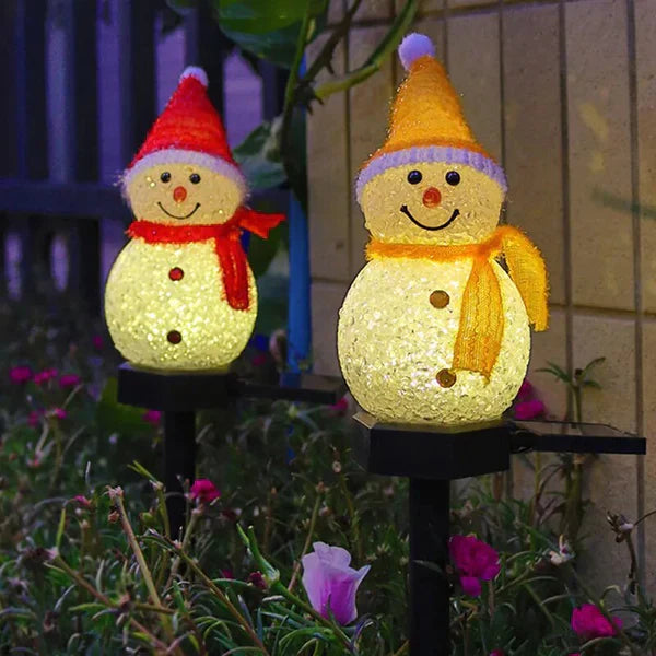 Solar-Powered Snowman Lamp - SolarSnow | Skanto