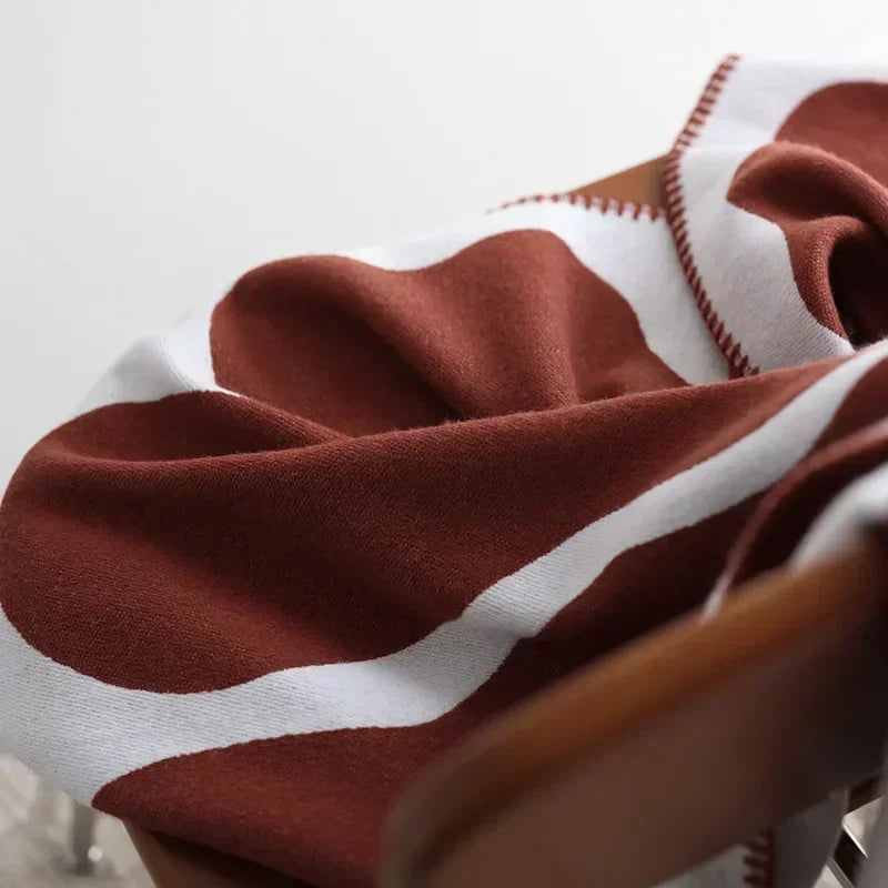 Skanto | NordLuxe | Jacquard Kasteppe | Imiteringscashmere | Myk & Varm | Sofa teppe & Sengoverheng i skandinavisk stil