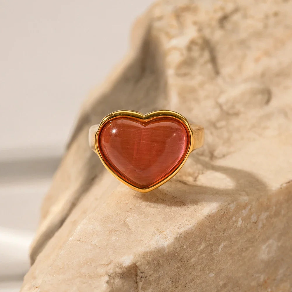 Skanto | Elegant Rosa Hjerte Stein Ring