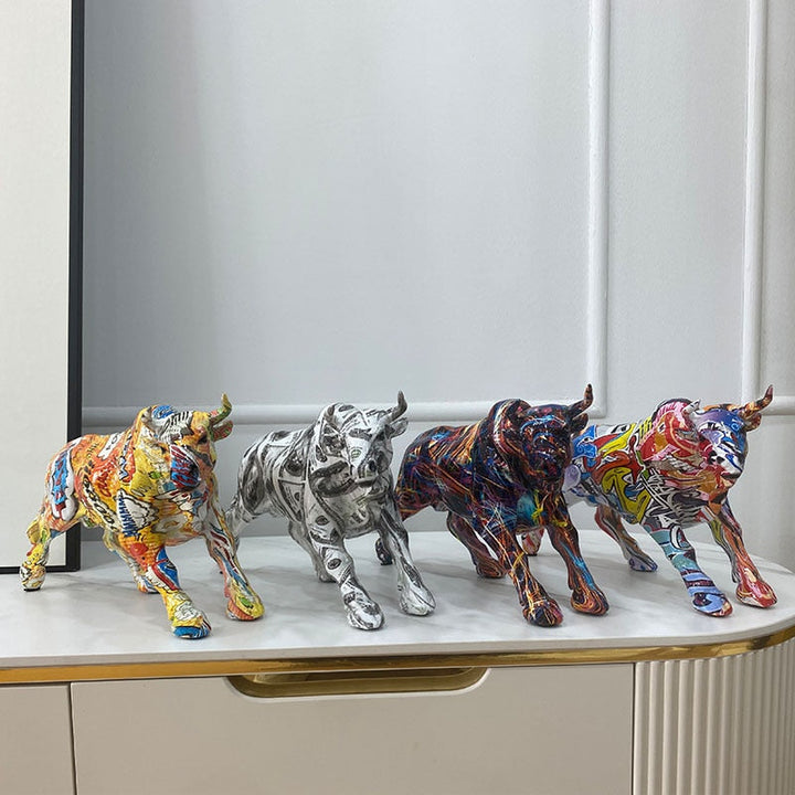 Skanto | Graffiti-Maling Harpiks Tyr Figur Home Stue Soverom Kontor Skrivebord Feng Shui Ornament Samling Statuetter