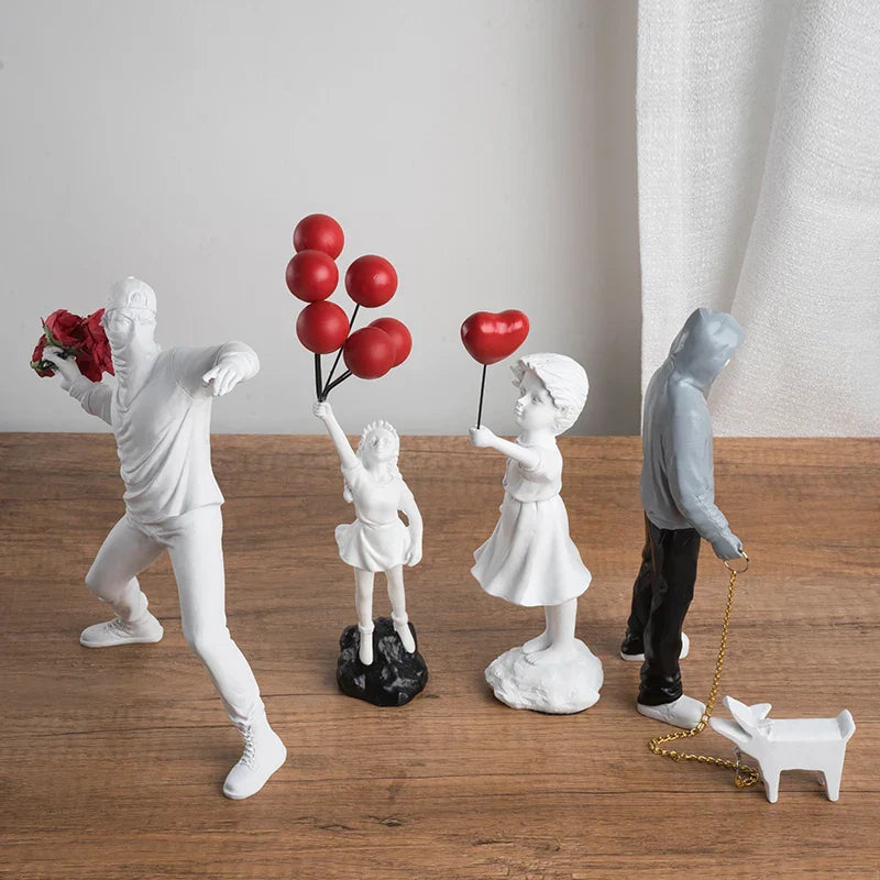 Skanto | Banksy inspirert skulpturkolleksjon