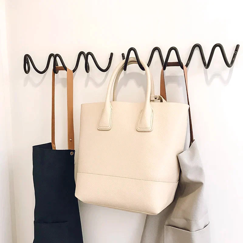 Skanto | Scribble Vegg Garderobe