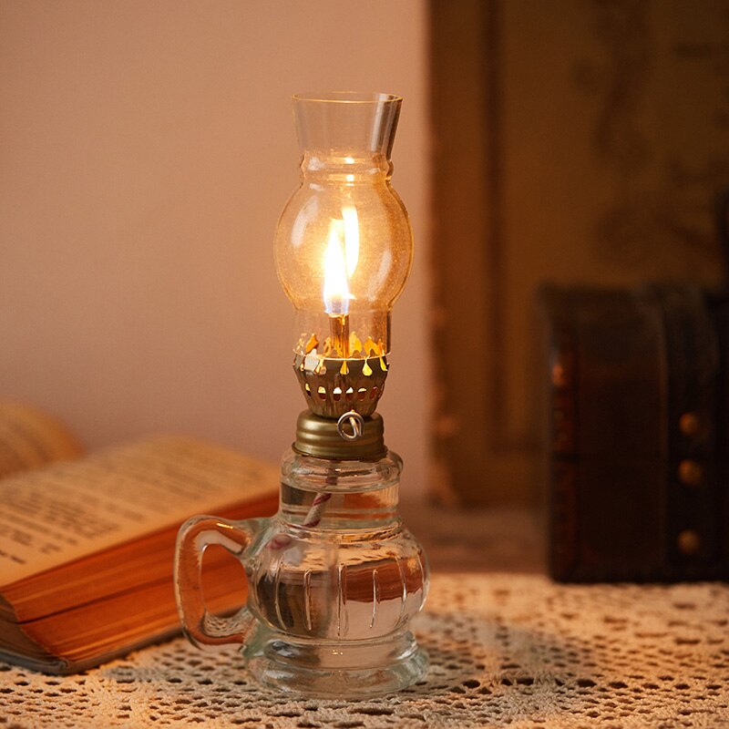 Skanto | Vintage Kerosene Oil Lamp