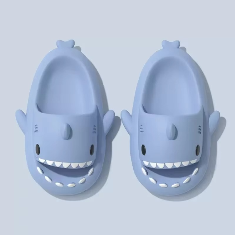 Skanto | Shark Slippers Myke Sklisikre Sandaler for Menn og Kvinner Innendørs Utendørs Kule Strand Sandaler