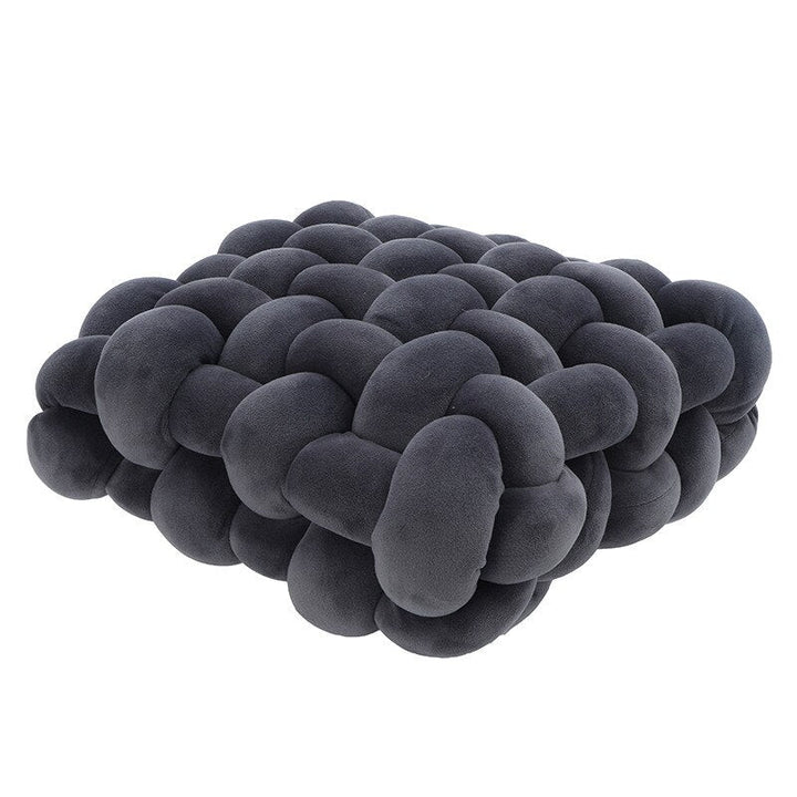 Knotted Ball Decorative Pillow | Skanto
